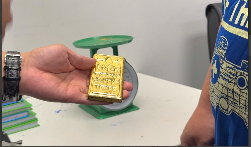 Vận chuyển trái phép vàng, tiền tệ qua biên giới phức tạp dịp cuối năm Vận chuyển trái phép vàng, tiền tệ qua biên giới phức tạp dịp cuối năm