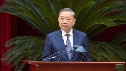 Không ai được phép vượt quá “lằn ranh đỏ”