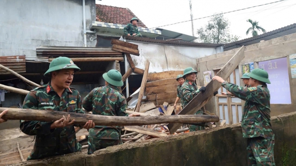"Chiến dịch Quang Trung": Sửa chữa, xây mới gần 4.900 nhà sau 5 ngày phát động