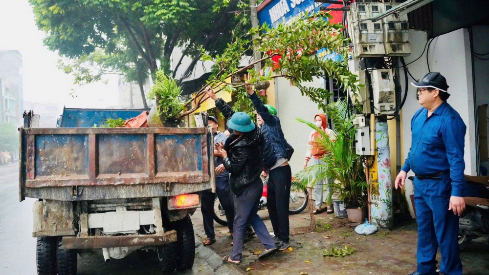 Hoài Đức ra quân lập lại kỷ cương, trật tự đô thị Hoài Đức ra quân lập lại kỷ cương, trật tự đô thị