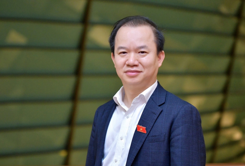 Lợi ích của Nhân dân là trung tâm của mọi quyết sách Lợi ích của Nhân dân là trung tâm của mọi quyết sách