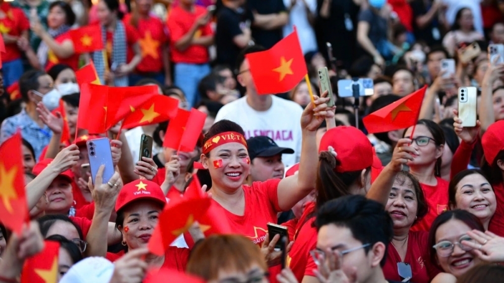 Bộ Tài chính trả lời về kiến nghị tặng quà Tết Nguyên đán cho toàn dân