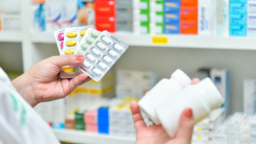 Rút chứng nhận kinh doanh dược của Công ty Ánh sáng Châu Á và Dược phẩm Bình Minh