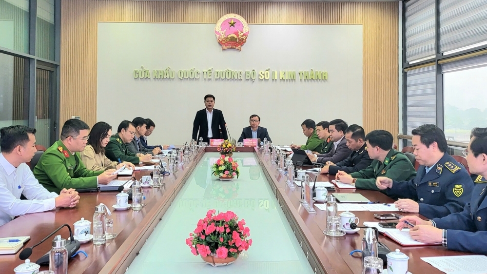 Tỉnh biên giới siết chặt chống buôn lậu, hàng giả