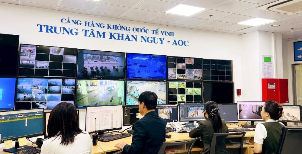 Sân bay Vinh bắt đầu khai thác trở lại