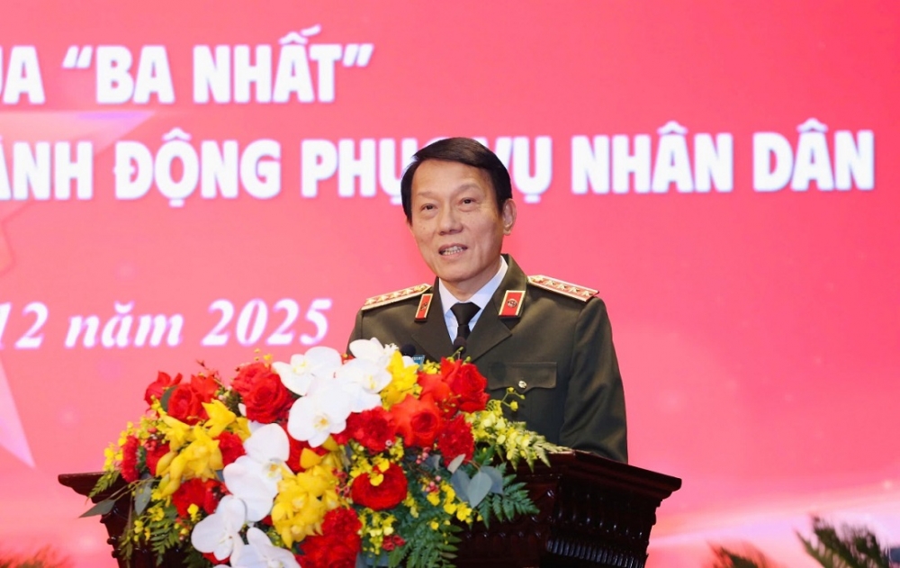 Công an Hà Nội mừng công đón nhận danh hiệu Anh hùng lực lượng vũ trang nhân dân