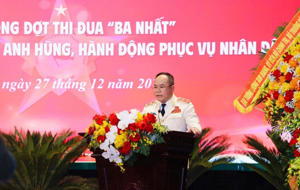 Công an Hà Nội mừng công đón nhận danh hiệu Anh hùng lực lượng vũ trang nhân dân