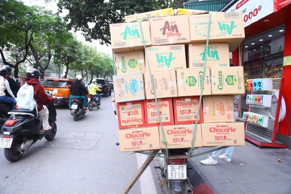 Hà Nội: “Mắt thần” AI phát hiện loạt xe che, dán biển số, dùng điện thoại khi lái xe