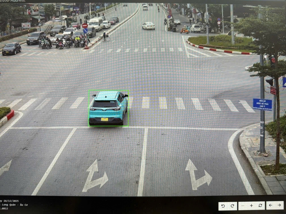 Hơn 500 chủ ô tô, xe máy nhanh chóng liên hệ với Công an Hà Nội để nộp phạt Hơn 500 chủ ô tô, xe máy nhanh chóng liên hệ với Công an Hà Nội để nộp phạt