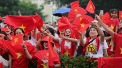 bo tai chinh da chuyen tien ve cac dia phuong de tang qua dip tet va dai hoi dang