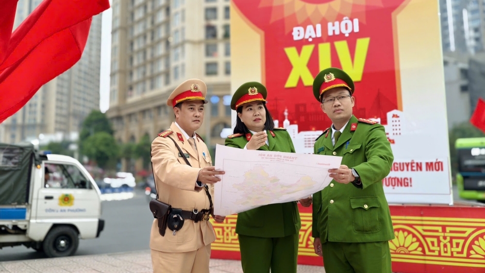 Công an Hà Nội siết chặt an ninh, an toàn trước giờ bắn pháo hoa Tết Dương lịch 2026