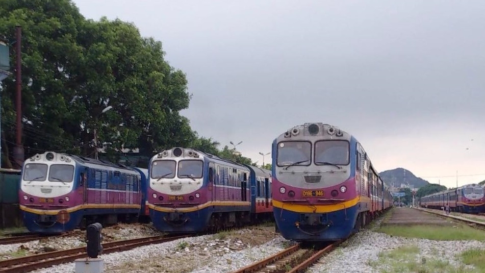 Hàng không, đường sắt tăng chuyến phục vụ người dân đi lại dịp Tết Dương lịch