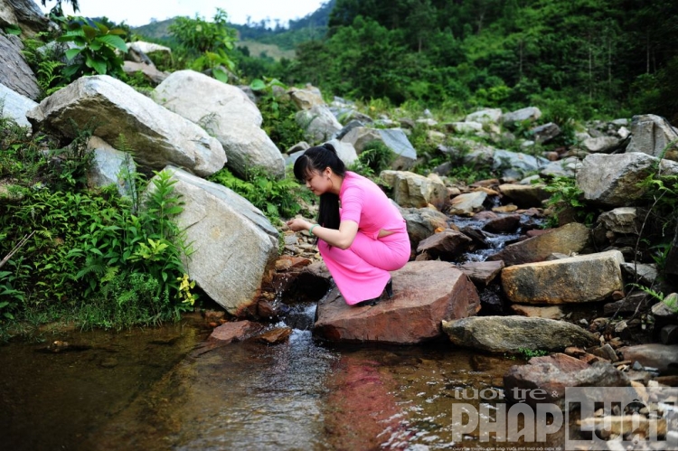 nang tinh ganh chu len non