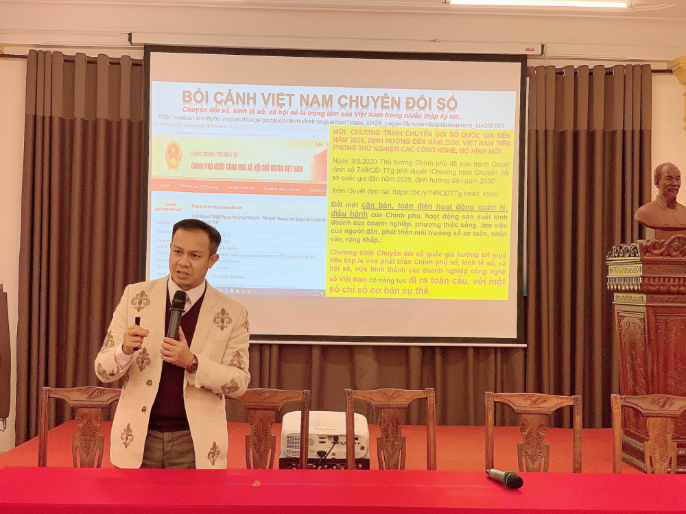 Tọa đàm học thuật: Chuyển đổi số, cơ hội và thách thức của Việt Nam