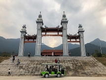 Chủ tịch tỉnh Bắc Giang chỉ đạo tạm dừng khai mạc tất cả các lễ hội