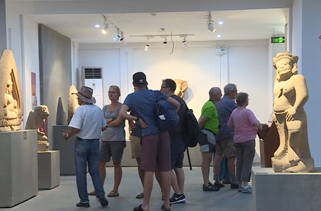 Đà Nẵng: Hướng dẫn viên thất nghiệp thời dịch bệnh