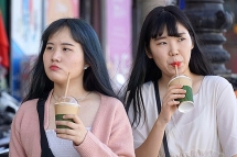 Du khách Hàn Quốc xin gia hạn visa ở lại Đà Nẵng tránh dịch Covid-19