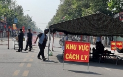 cong an vao cuoc dieu tra dau hieu vi pham cua 2 co gai nhiem covid 19