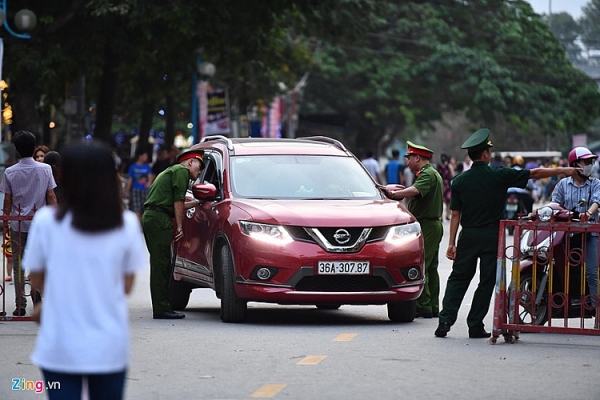 hang tram canh sat bao ve 71 nghe si tay o carnival sam son