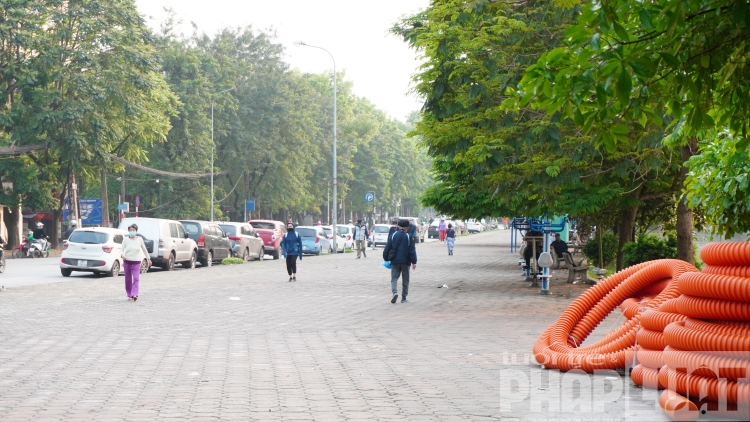 ha noi han rao ton tai khu vui choi ngan nguoi dan tap the duc