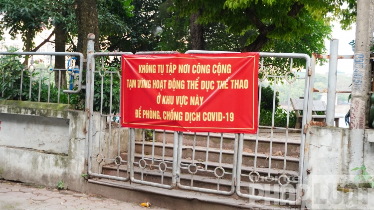 ha noi han rao ton tai khu vui choi ngan nguoi dan tap the duc