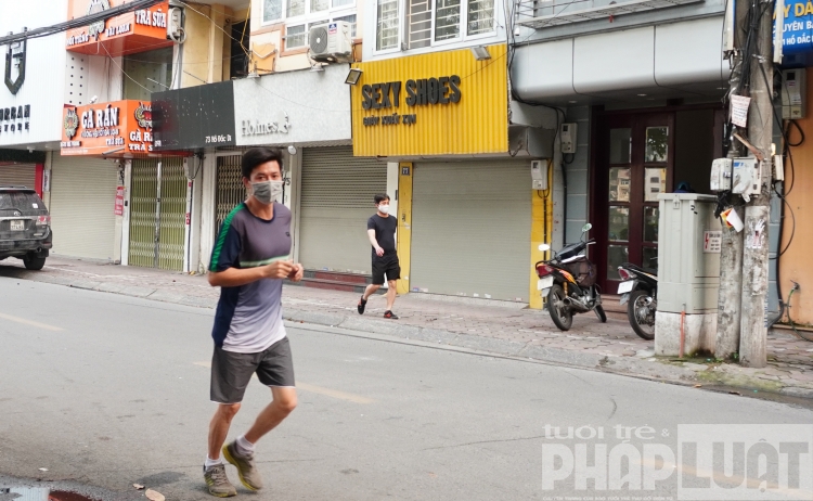 ha noi han rao ton tai khu vui choi ngan nguoi dan tap the duc