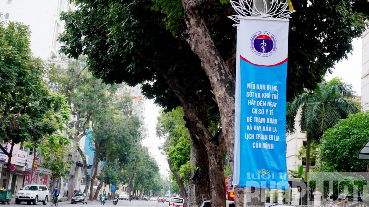 Thủ đô Hà Nội ngập tràn thông điệp "chống dịch như chống giặc"