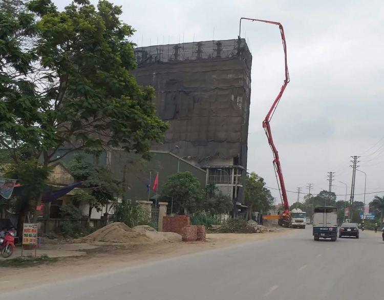 Hà Nội: Nhiều công trình "khủng" sai phép tại Hoài Đức và Thạch Thất