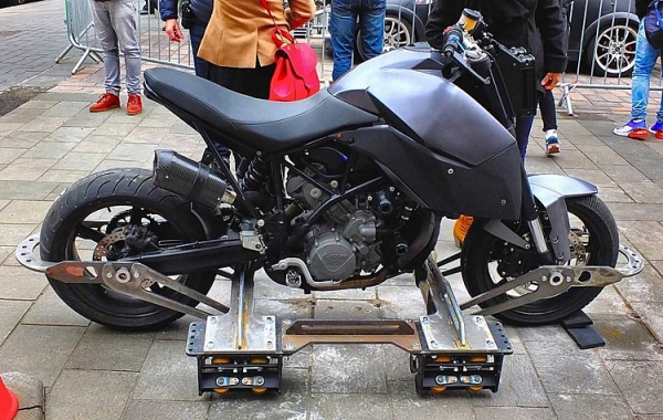 dan xe trong bom tan fast furious moi thuong vang ha cam