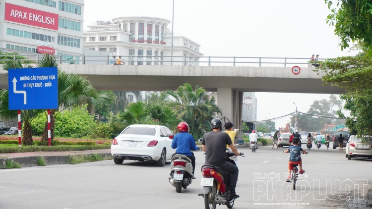 doan duong 300 met hon 10 nam chua hoan thien