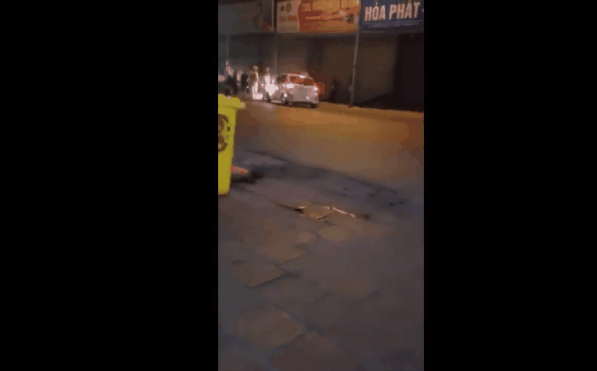 Tài xế xe con hất văng CSGT lên nóc capo rồi bỏ chạy nhiều km