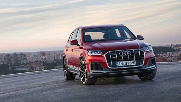 audi q7 2020 khoac dien mao moi bo sung cong nghe