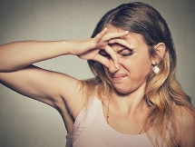 Đánh rắm có mùi 