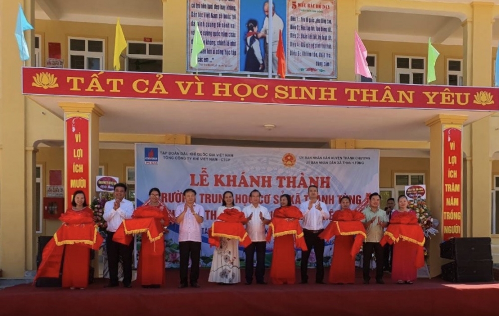 PV GAS tài trợ 5 tỷ đồng xây trường THCS tại Nghệ An