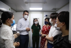 Container xét nghiệm lưu động đến các "điểm nóng" chống dịch