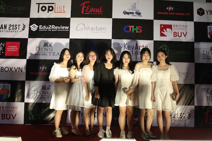 Chìm đắm trong tình khúc ballad Erik