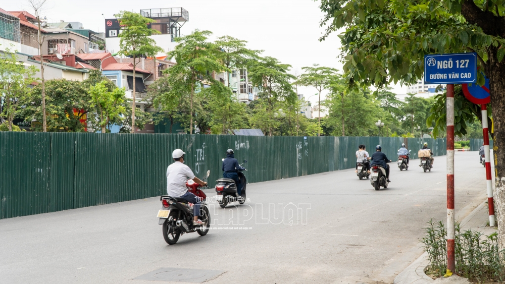 Sở GTVT yêu cầu nhà thầu chỉ được phép thi công vào ban đêm (từ 22h đến 5h) và từng đoạn để đảm bảo an toàn và tránh gây ùn tắc