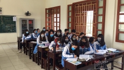 92 hoc sinh quan hai an do vao lop 10 cong lap