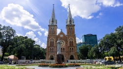 tp hcm tai khoi dong hoat dong du lich