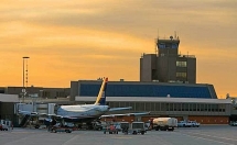 Cách các sân bay Mỹ kiếm hàng tỷ USD từ hãng hàng không