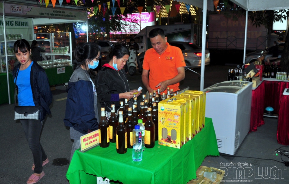 Nhiều sản phẩm đặc sắc của tỉnh Quảng Ninh xuất hiện tại Hà Nội