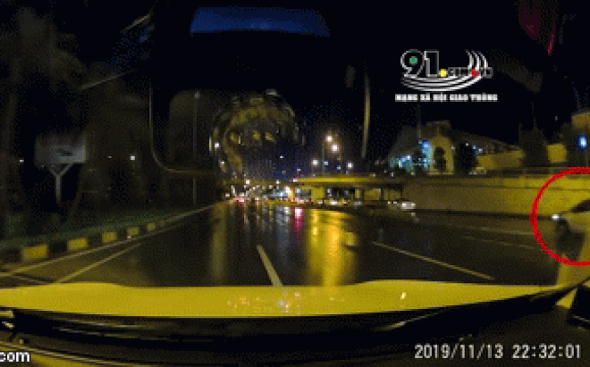 o to bay len dai phan cach van lao di khi tiep dat