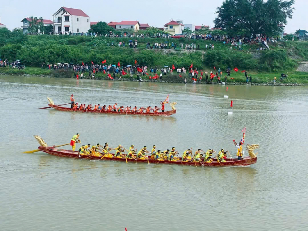 Lễ hội bơi chải làng Tiếu Mai được công nhận là Di sản văn hoá phi vật thể quốc gia