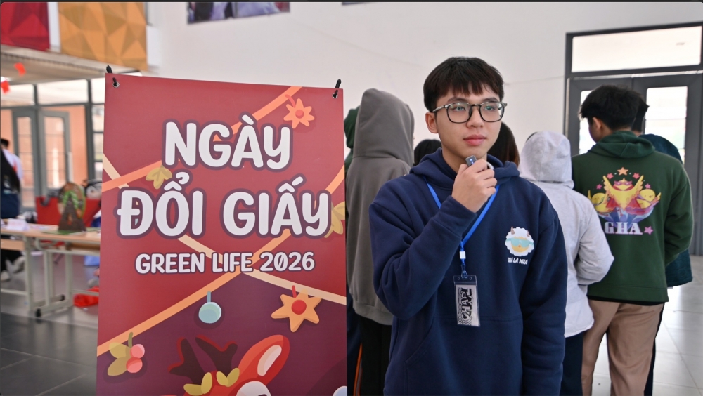 Biến giấy vụn trở thành "món đồ xanh" thân thiện với môi trường