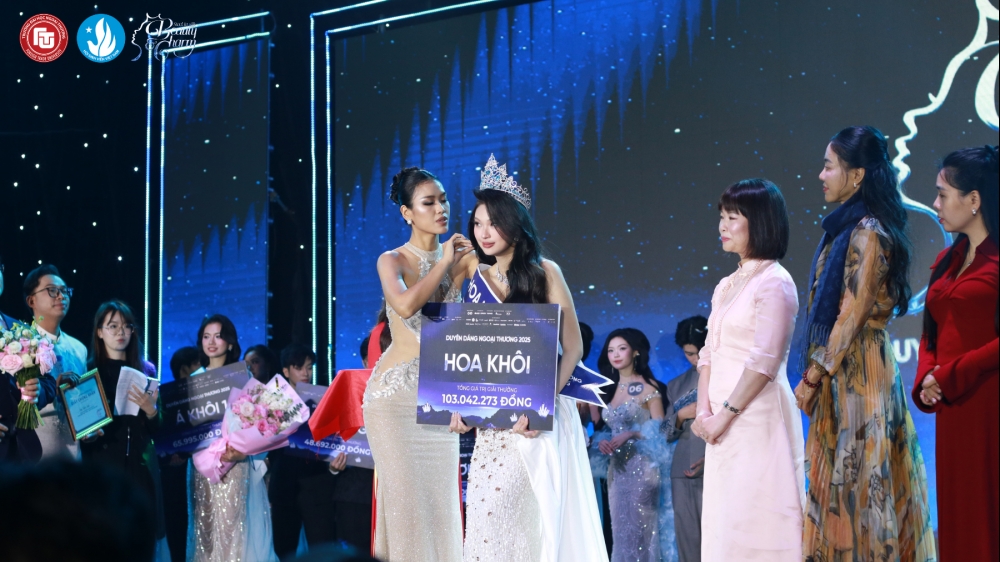 Bùng nổ đêm Chung kết cuộc thi Duyên dáng Ngoại thương - Beauty & Charm 2025