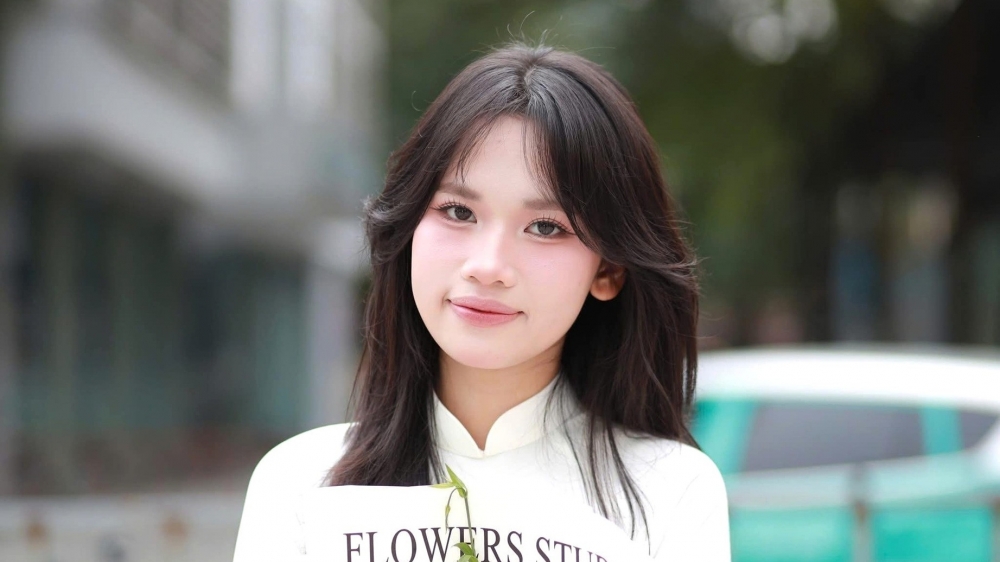 Nữ sinh chuyên Sinh hai năm liền giành giải Nhất quốc gia, "nuôi" mục tiêu Olympic quốc tế