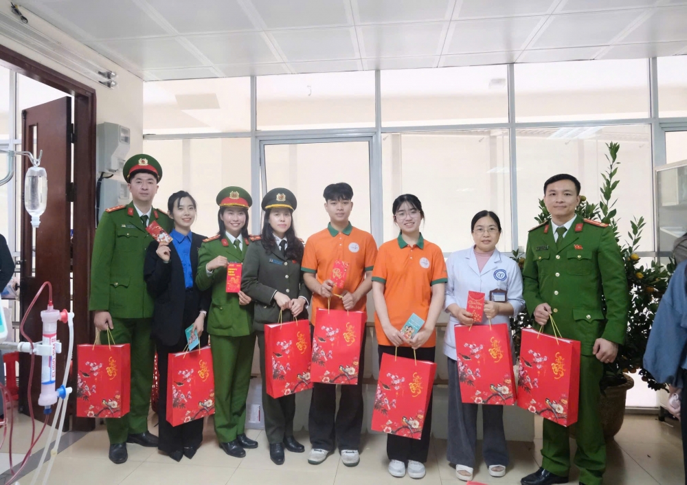 Tết ấm áp từ chương trình “Suất ăn yêu thương” dịp Tết Bính Ngọ 2026