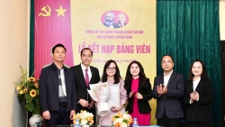 Tự hào màu áo xanh vững bước dưới cờ Đảng