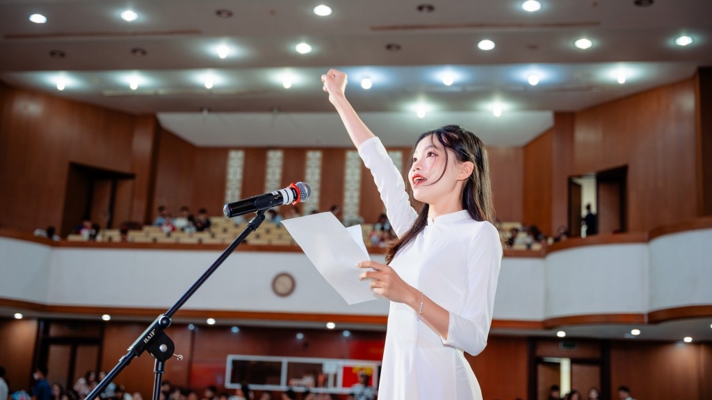 Đảng viên trẻ với khát vọng bước vào kỷ nguyên mới