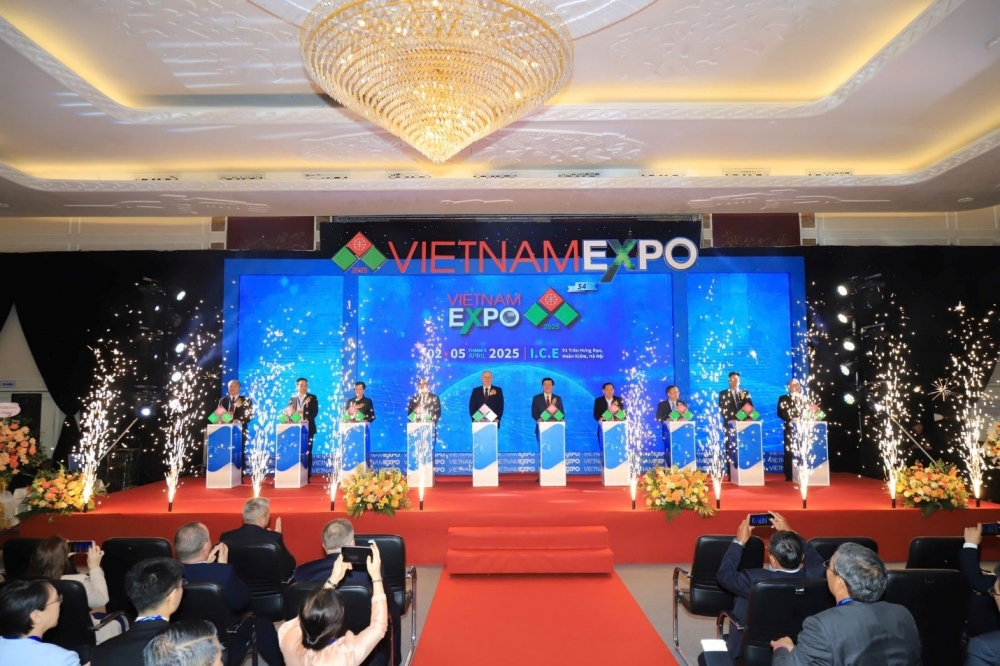 Hơn 400 doanh nghiệp trong nước và quốc tế tham gia Vietnam Expo 2025